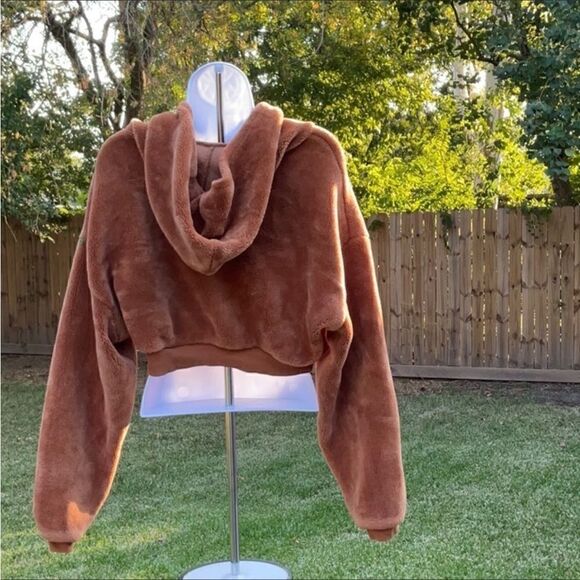 Take 50% OFF- BDG Zip-Up Hoodie Brown Solid, Size-XS - Picture 5 of 7